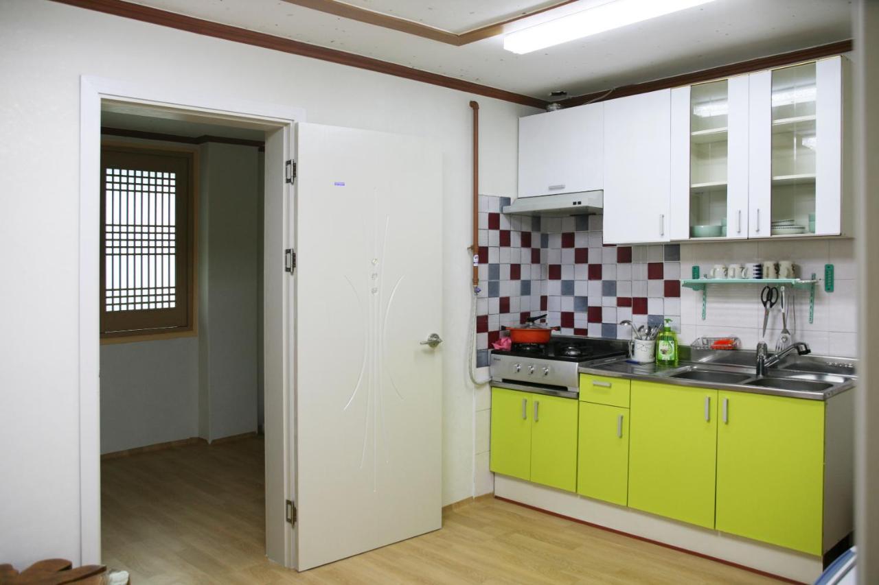 Wansangolgh Guest House Jeonju Extérieur photo