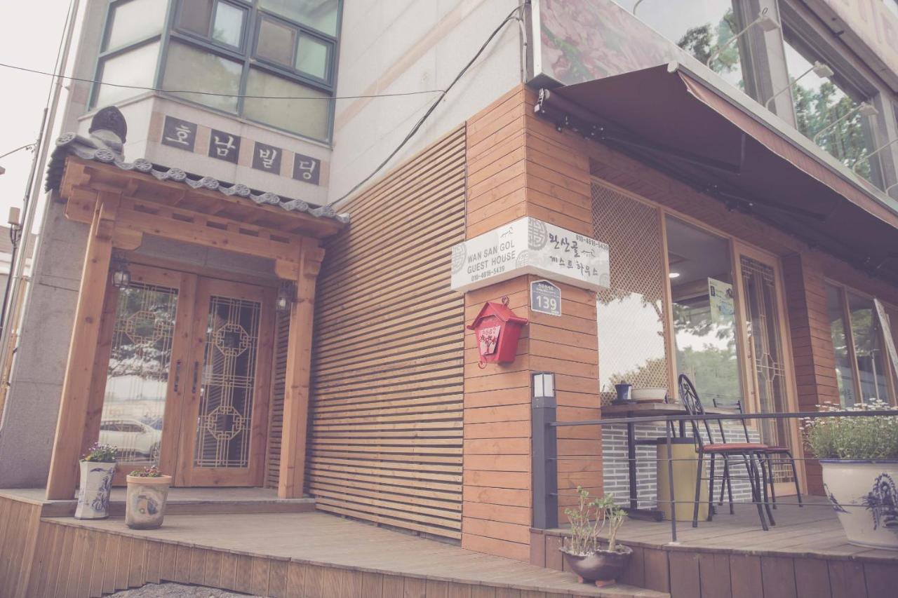 Wansangolgh Guest House Jeonju Extérieur photo